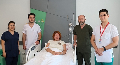 Rus Hasta Kök Hücre Tedavisi İle Türkiye'de Sağlığına Kavuştu