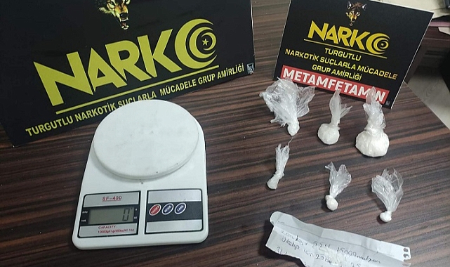 Turgutlu'daki uyuşturucu operasyonunda 2 zanlı tutuklandı