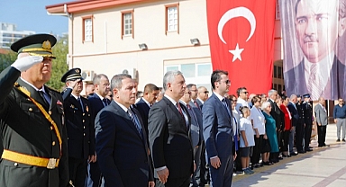 30 Ağustos Zafer Bayramı Bergama’da Törenlerle Kutlandı