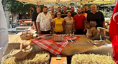 Ata Ekmeği ve Armola Pazarı coşkusu