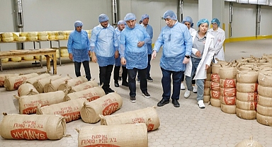 Başkan Çelik, Bergama Organize Sanayi Bölgesi’ndeki Yatırımcıları Ziyaret Etti