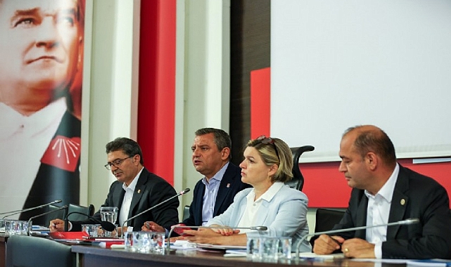 CHP'de olağanüstü kurultay kararı.