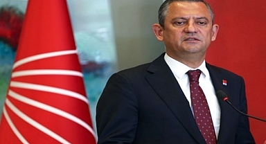 CHP lideri Özgür Özel'in ayağı kırıldı!