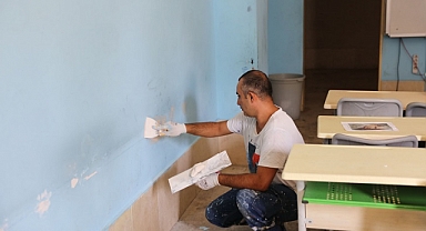 Güzelbahçe Belediyesi Okulları Pırıl Pırıl Yapıyor