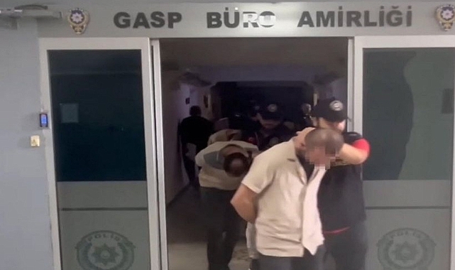 İş yeri sahibinin ellerini kollarını bağlayıp darbedip gasp ettiler