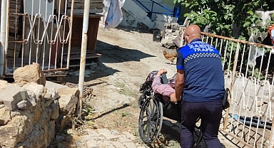 İzmir Büyükşehir Belediyesi’nin tüm birimleri yangında seferber oldu