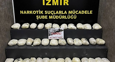 İzmir'de tırın lastiğine uyuşturucu ele geçirildi