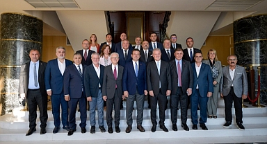 İzmir'den memleketimizin daha etkin faydalanması lazım