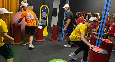 LÖSEV’in Çocukları Sihirli Bir Yolculuk için Midtown’daydı !