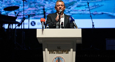 Özel, Dikili Kültür Demokrasi ve Emek Festivaline katıldı