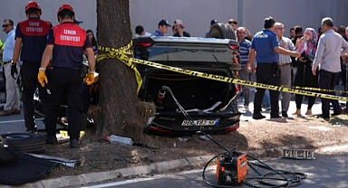 Alt geçide düşen otomobildeki 3 kişi öldü