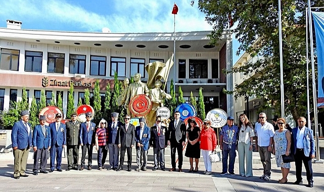 Çeşme&#039;de Gaziler Günü kutlandı