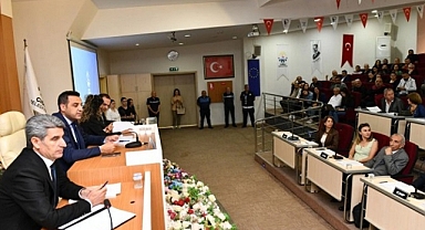 Çiğli'de Selahattin Demirtaş’ın serbest bırakılması çağrısı