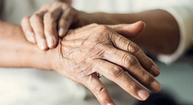 El Kremleri ile Cilt Hassasiyetini Yönetmenin Yolları