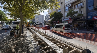 Girne Caddesi’ndeki yağmur suyu mazgalları yenileniyor
