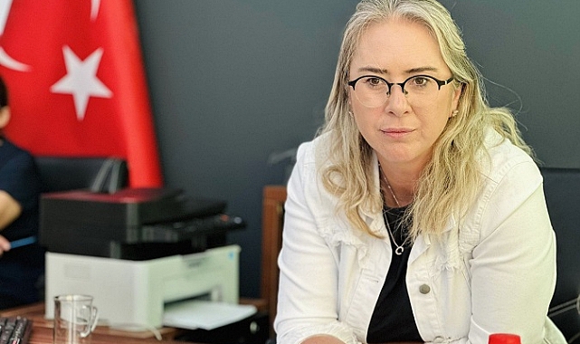 "İzmir cepte görülüp ceketle yönetilmektedir"