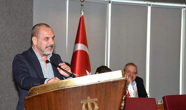 İzmir, Çeşme ve Kuşadası'na 744 Bin Kruvaziyer Yolcusu Geldi
