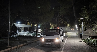 İzmir'de beyazsineğe karşı ilaçlama çalışması yürütülüyor