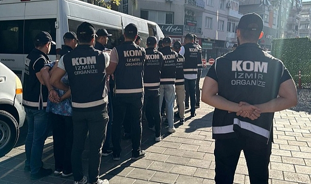 İzmir'de silah kaçakçılığı operasyonu