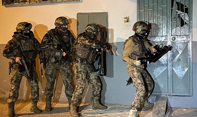 İzmir'de terör operasyonlarında 7 şüpheli yakalandı
