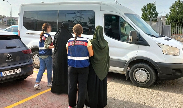 İzmir merkezli DEAŞ'a yönelik operasyonda 27 gözaltı
