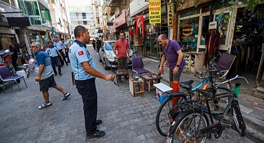 Karşıyaka’da zabıta ekiplerinden işgal denetimi