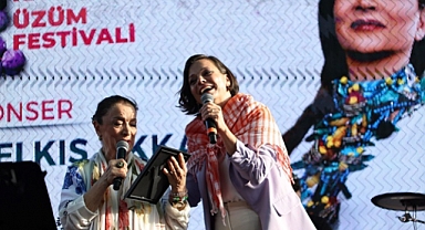 Kavacık’da Belkıs Akkale rüzgarı