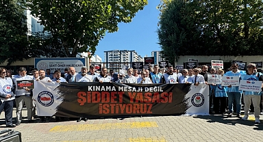Okul müdürüne silahlı saldırıyı protesto ettiler
