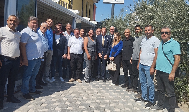 Osmanağaoğlu Seferihisar'da muhtarlarla bir araya geldi