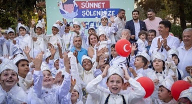 Sünnet çocukları ve aileleri doyasıya eğlendi