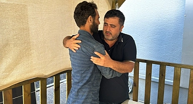 Suriyeli kağıt toplayıcı,500 bin lirayı sahibine teslim etti