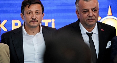 AK Parti'li Dağ, Çiğli İlçe Kongresi'nde konuştu