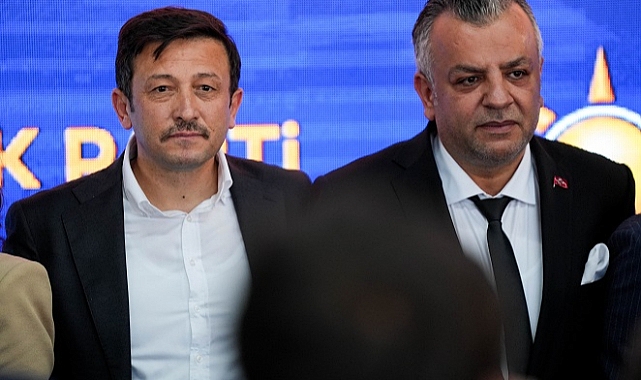 AK Parti'li Dağ, Çiğli İlçe Kongresi'nde konuştu