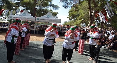 Bağdatlı Sultan Binlerce Kişinin Katılımıyla Anıldı