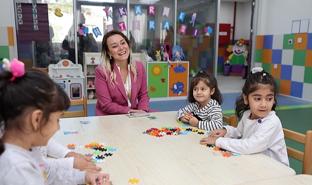 Başkan Mutlu, Oyun Evi’nin minikleriyle bir araya geldi