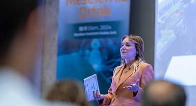 Başkan Mutlu toplumcu belediyecilik örneklerini anlattı