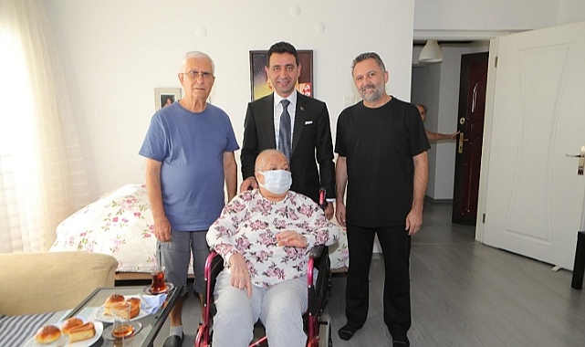 Başkan Önal’dan duygulandıran ziyaret Önal