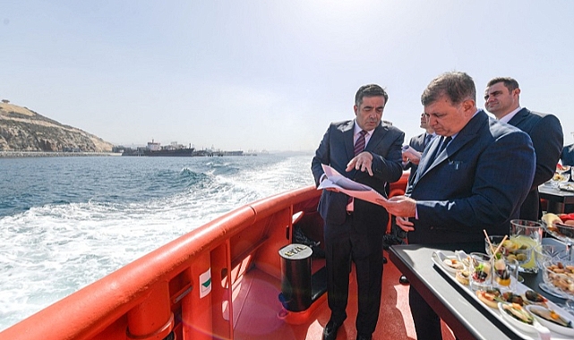 Başkan Tugay Aliağa’da liman bölgesini inceledi