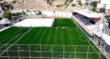 Bayraklı'da Şehit Ümit Boz Spor Tesisi yenileniyor