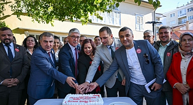 Bornova’da 19 Ekim Muhtarlar Günü dayanışması