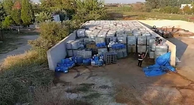 İzmir'de 705 bin litre kaçak akaryakıt ele geçirildi