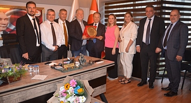İzmirli Otelcileden Ata’ya Güzel Jest…