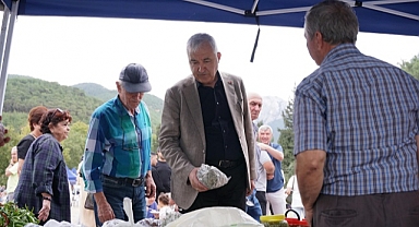 Kemalpaşa’da 9’ncu Dereköy Bal Festivali Gerçekleşti