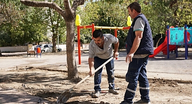 Kemalpaşa'da Parklar Yenileniyor