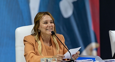 Konak Belediye Meclisi 2025 yılı mali bütçesini onayladı