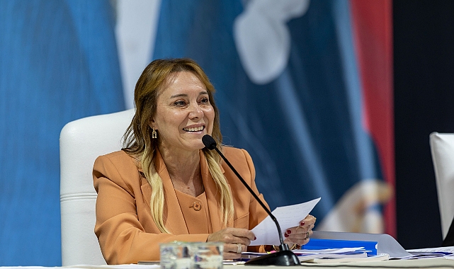 Konak Belediye Meclisi 2025 yılı mali bütçesini onayladı