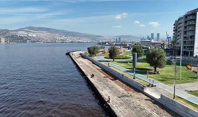 Kordon’da deniz taşkınlarını önlemek için yoğun tempo