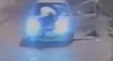 Polis memurunu 3 km kaputunda sürdü!