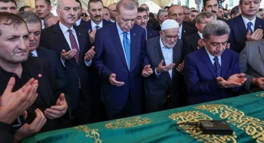Recai Kutan son yolculuğuna uğurlandı