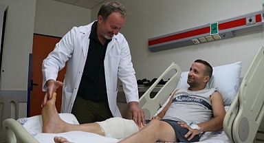 Sporu bırakan amatör futbolcuya menisküs nakli yapıldı